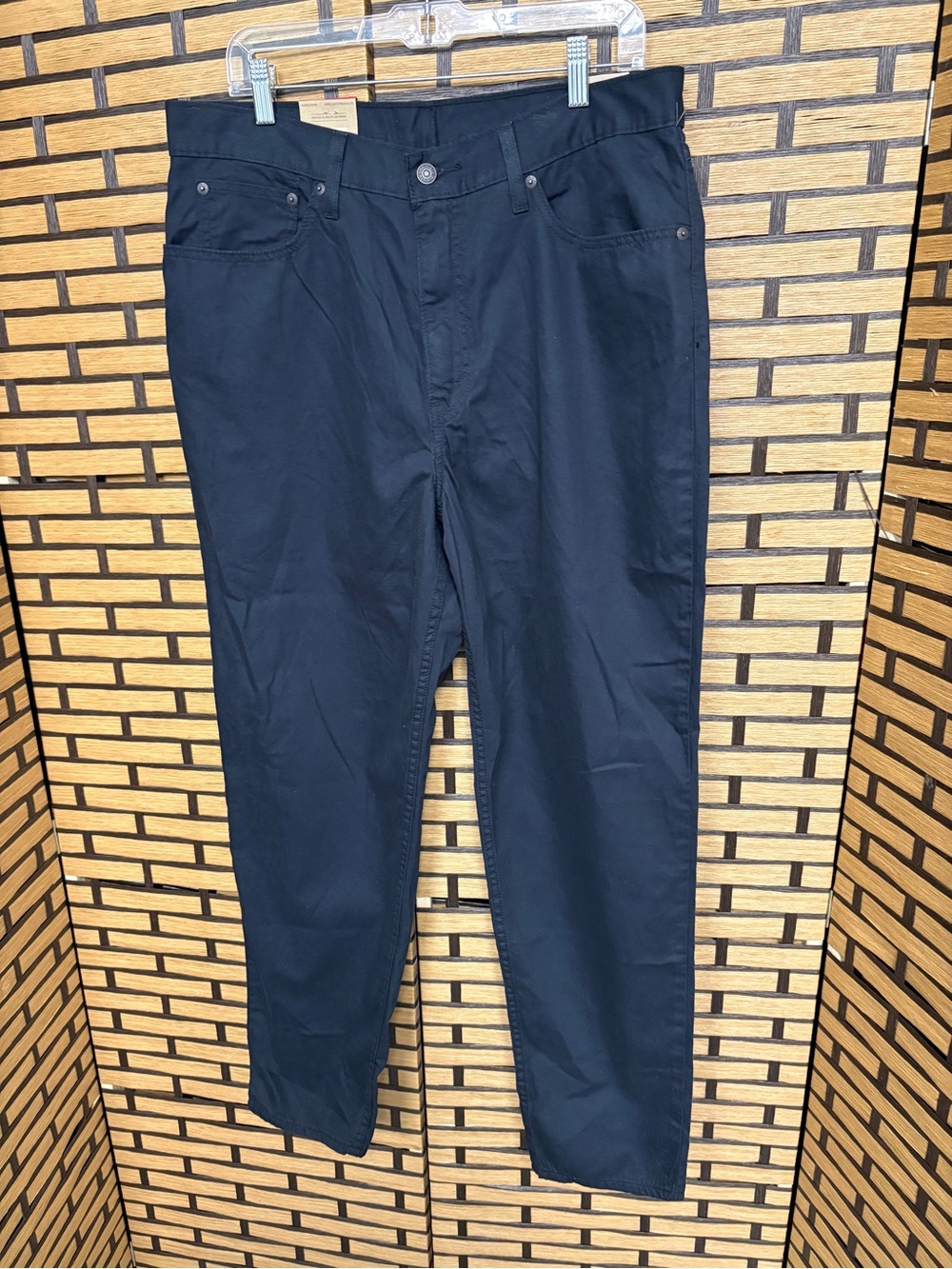 Levi’s black high waisted mom jeans size 33